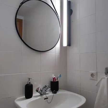 Estudio Ideal Parejas 100M De La Playa Empuriabrava Zewnętrze zdjęcie